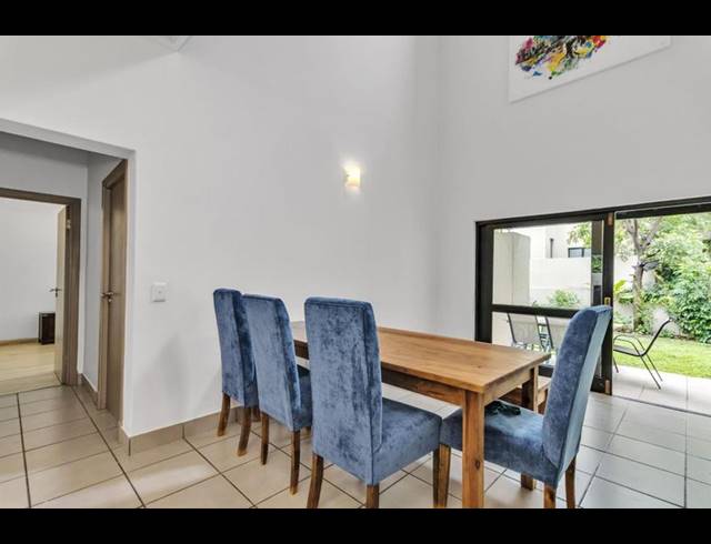2 BEDROOM APARTMENT FOR SALE IN LONEHILL